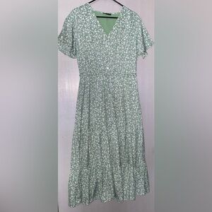 Elegant Green Floral Women's Casual Dress